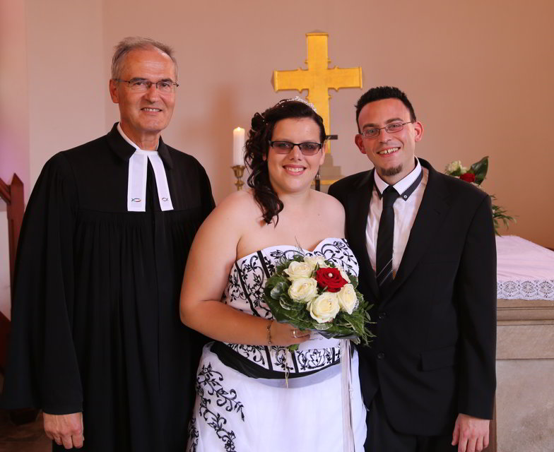 Hochzeit von Isabell und Michael Wittke in der St. Maternuskapelle in Weenzen