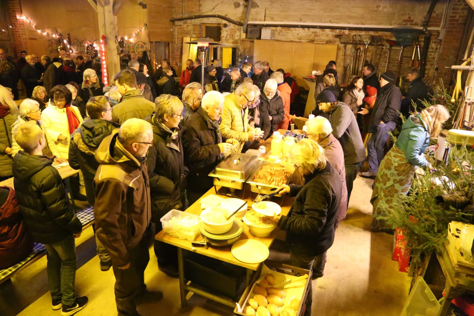 Scheunengottesdienst in Coppengrave