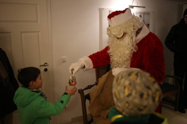 6. Türchen des "Lebendigen Adventskalenders" bei Familie Gustai in Fölziehausen