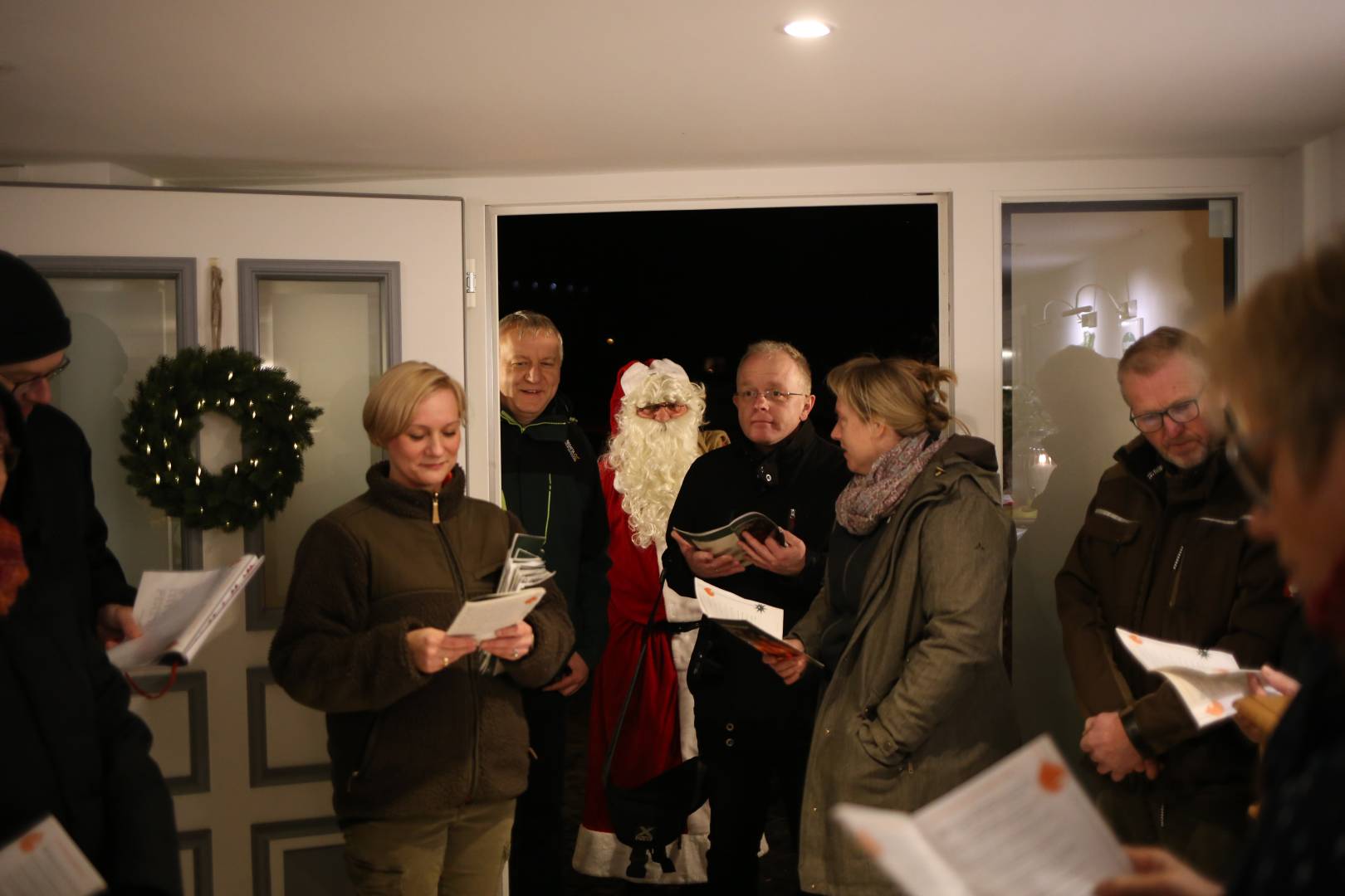 6. Türchen des "Lebendigen Adventskalenders" bei Familie Gustai in Fölziehausen