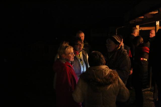 16. Türchen des "Lebendigen Adventskalenders" bei Familie Huwald in Duingen