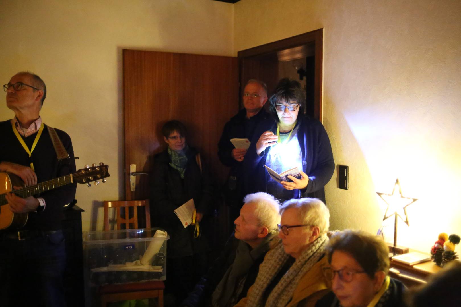 19. Türchen des "Lebendigen Adventskalenders" bei Familie Woscholski in Coppengrave