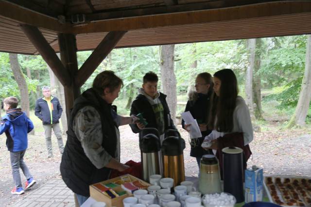 Begrüßungsgottesdienst der neuen Konfirmanden an der Köhlerhütte