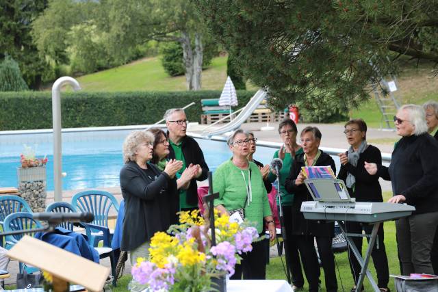 Open-Air Gottesdienst im Hilsbad