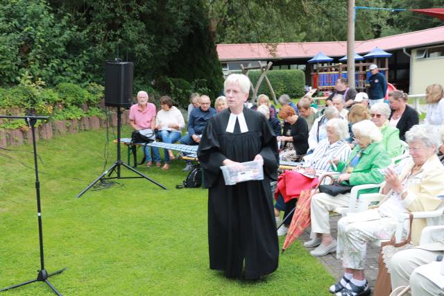 Open-Air Gottesdienst im Hilsbad