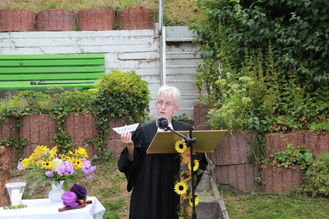 Open-Air Gottesdienst im Hilsbad