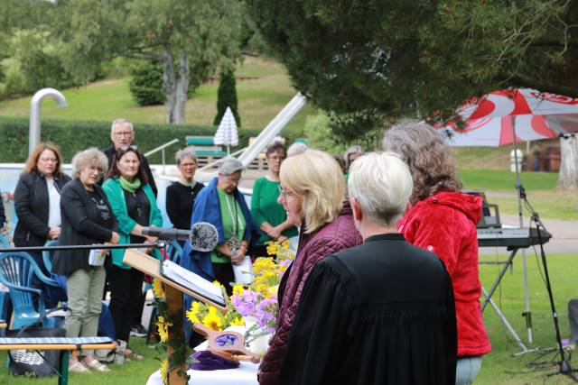 Open-Air Gottesdienst im Hilsbad
