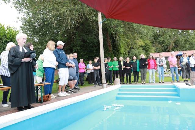 Open-Air Gottesdienst im Hilsbad