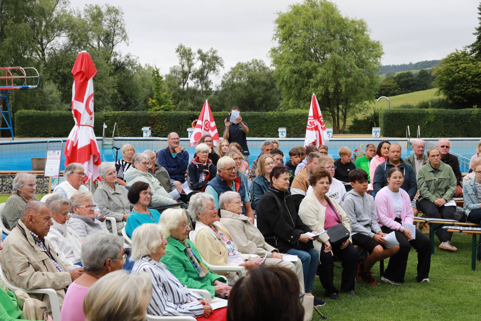 Open-Air Gottesdienst im Hilsbad