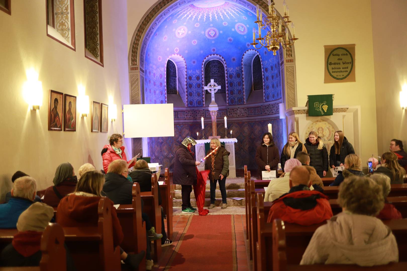 Martinsandacht mit Laternenumzug