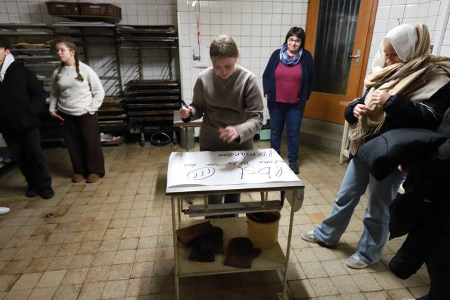 Unsere Konfirmanden backen Brot