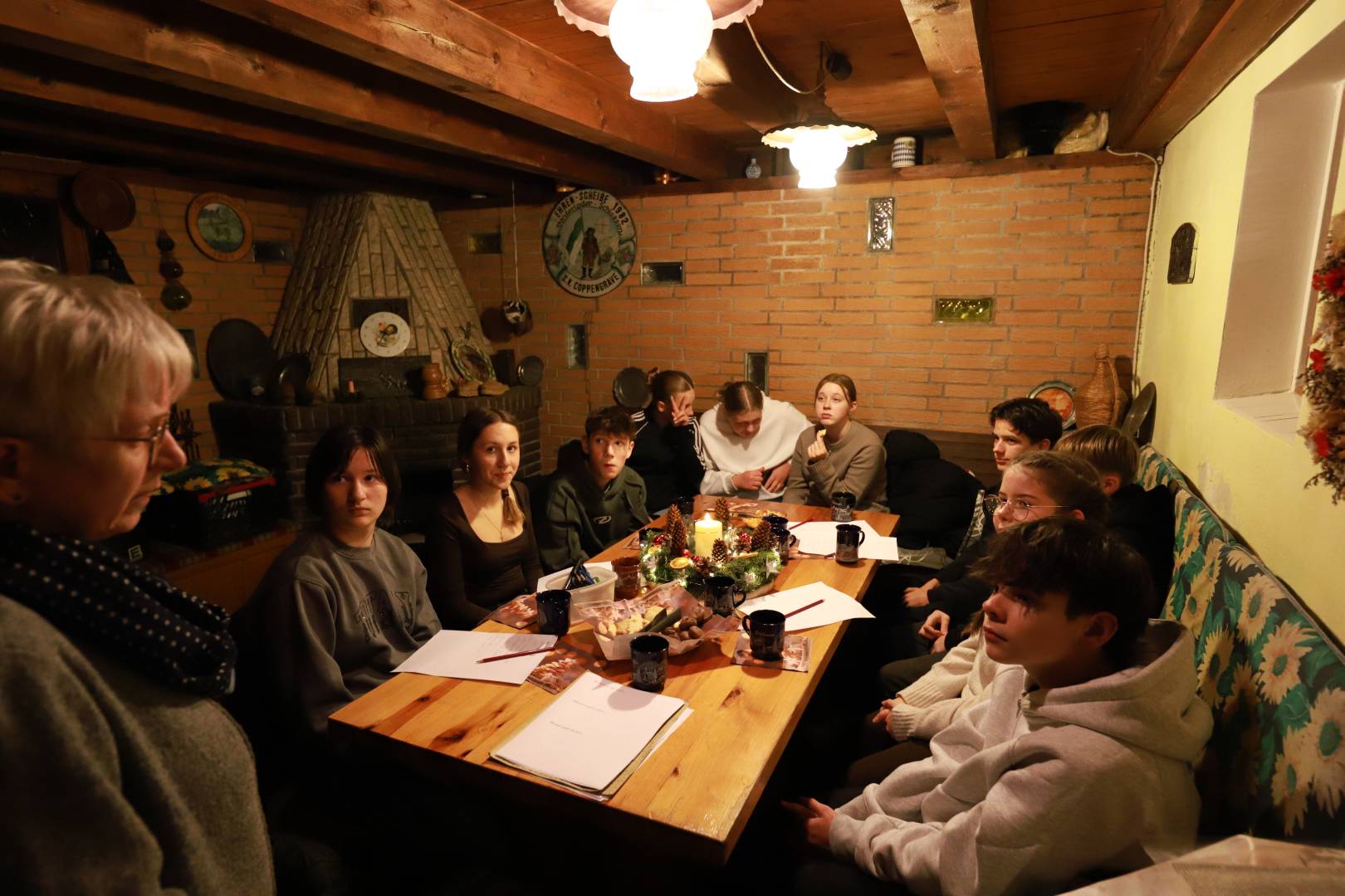 Unsere Konfirmanden backen Brot