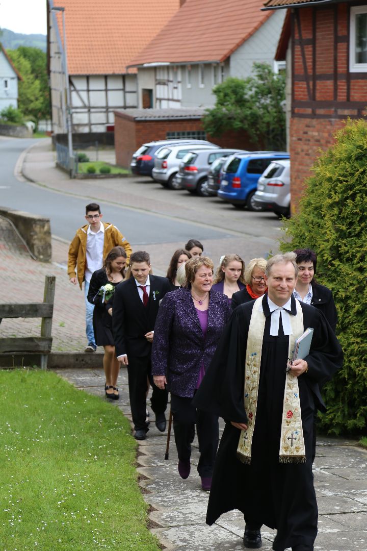 Konfirmation in der St. Franziskuskirche in Coppengrave