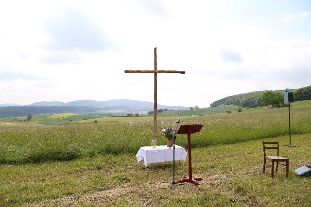 Waldgottesdienst in Fölziehausen