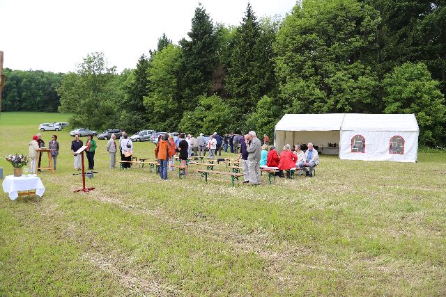 Waldgottesdienst in Fölziehausen