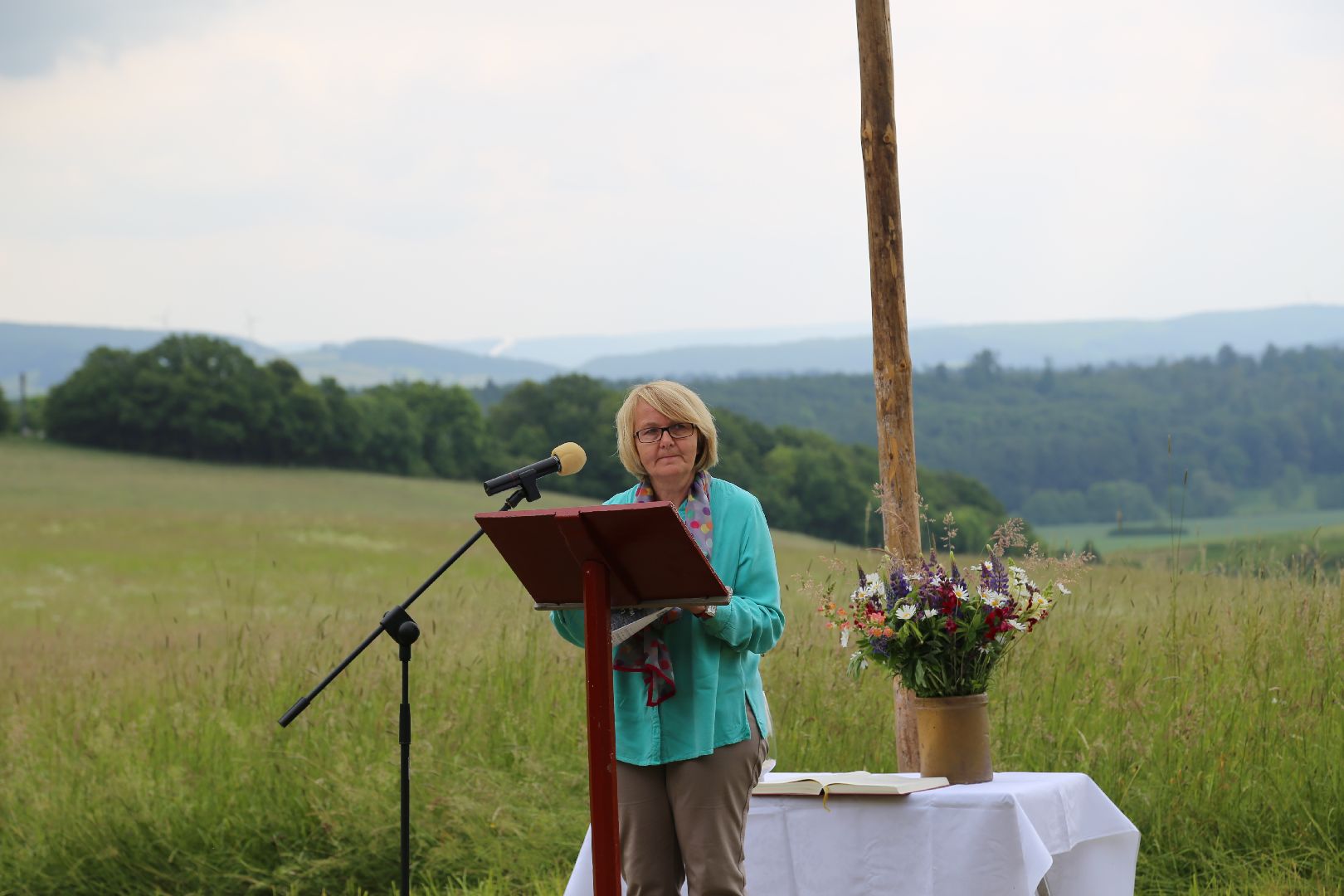 Waldgottesdienst in Fölziehausen