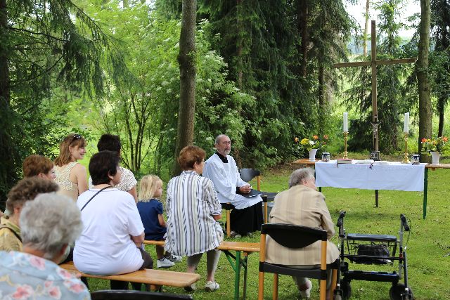 Ökumenischer Pfingstgottesdienst in Weenzen