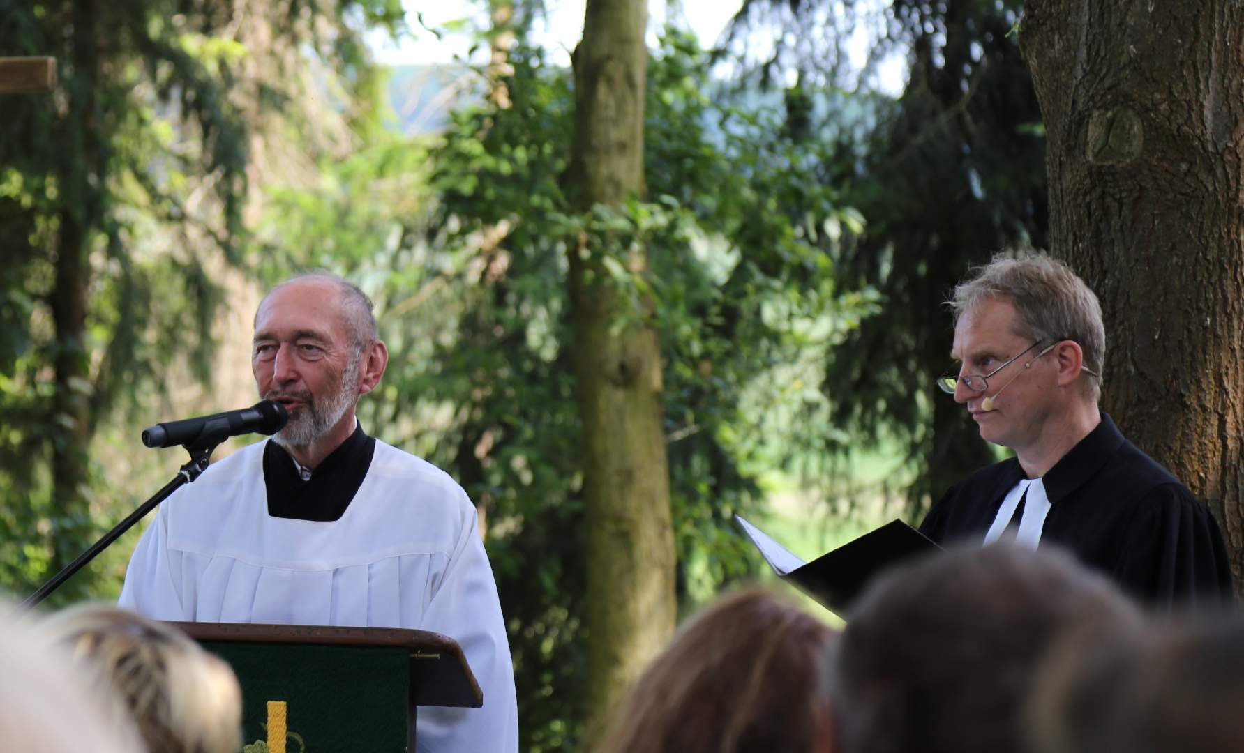 Ökumenischer Pfingstgottesdienst in Weenzen