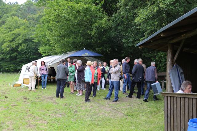 Freiluftgottesdienst an der Milchbrinkhütte in Capellenhagen