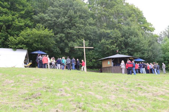 Freiluftgottesdienst an der Milchbrinkhütte in Capellenhagen