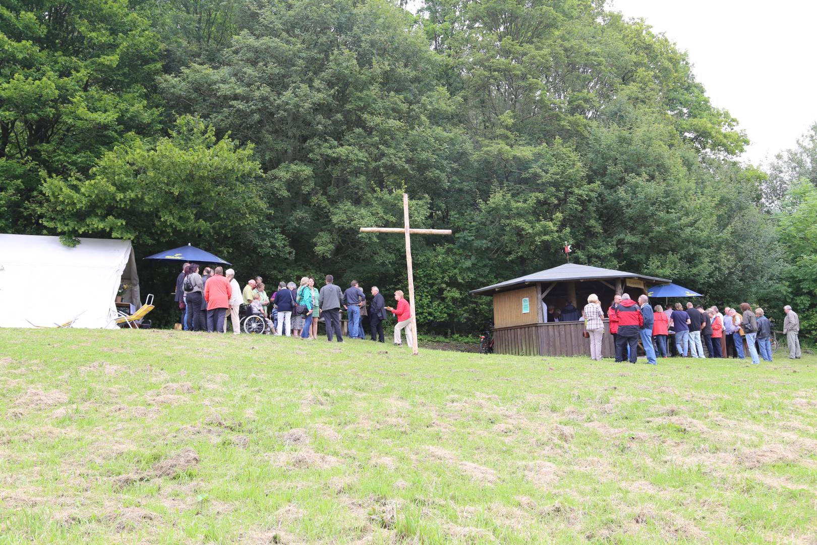 Freiluftgottesdienst an der Milchbrinkhütte in Capellenhagen