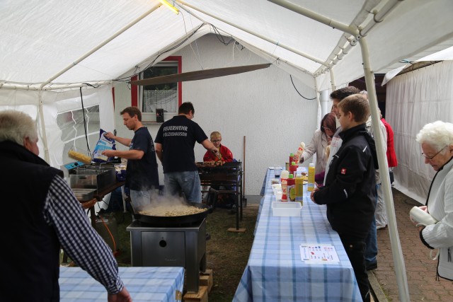 Gottesdienst zum Abschluss des Dorffestes in Fölziehausen.