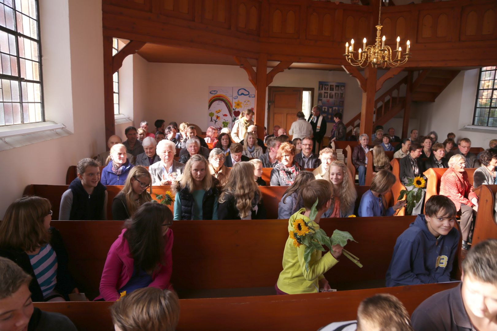 Erntedankgottesdienst mit Begrüßung der Vorkonfirmanden in Weenzen