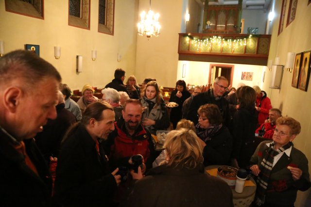 Lichtergottesdienst zum 1. Advent in der St. Franziskuskirche