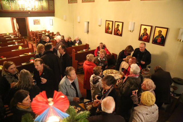 Lichtergottesdienst zum 1. Advent in der St. Franziskuskirche