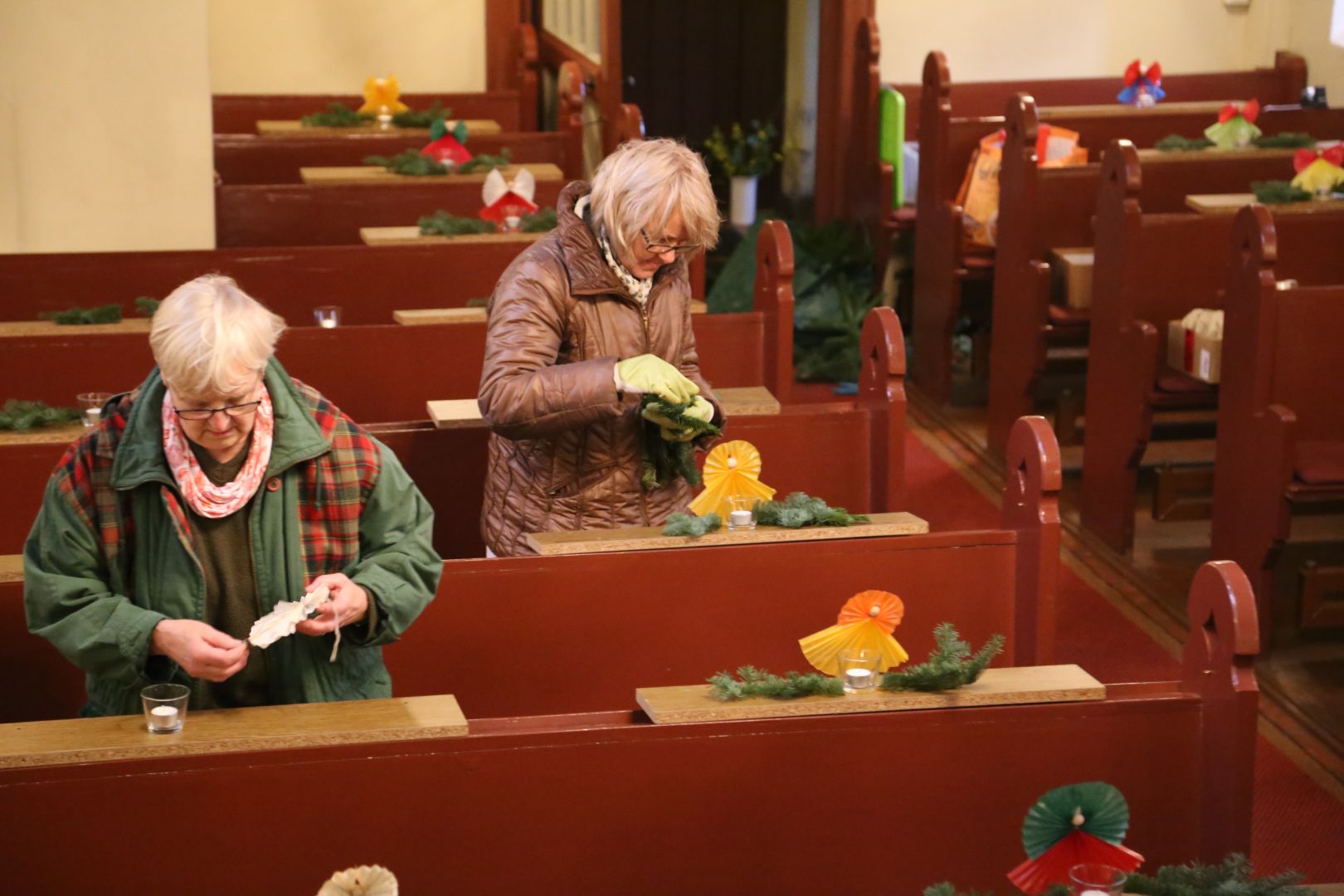 Lichtergottesdienst zum 1. Advent in der St. Franziskuskirche