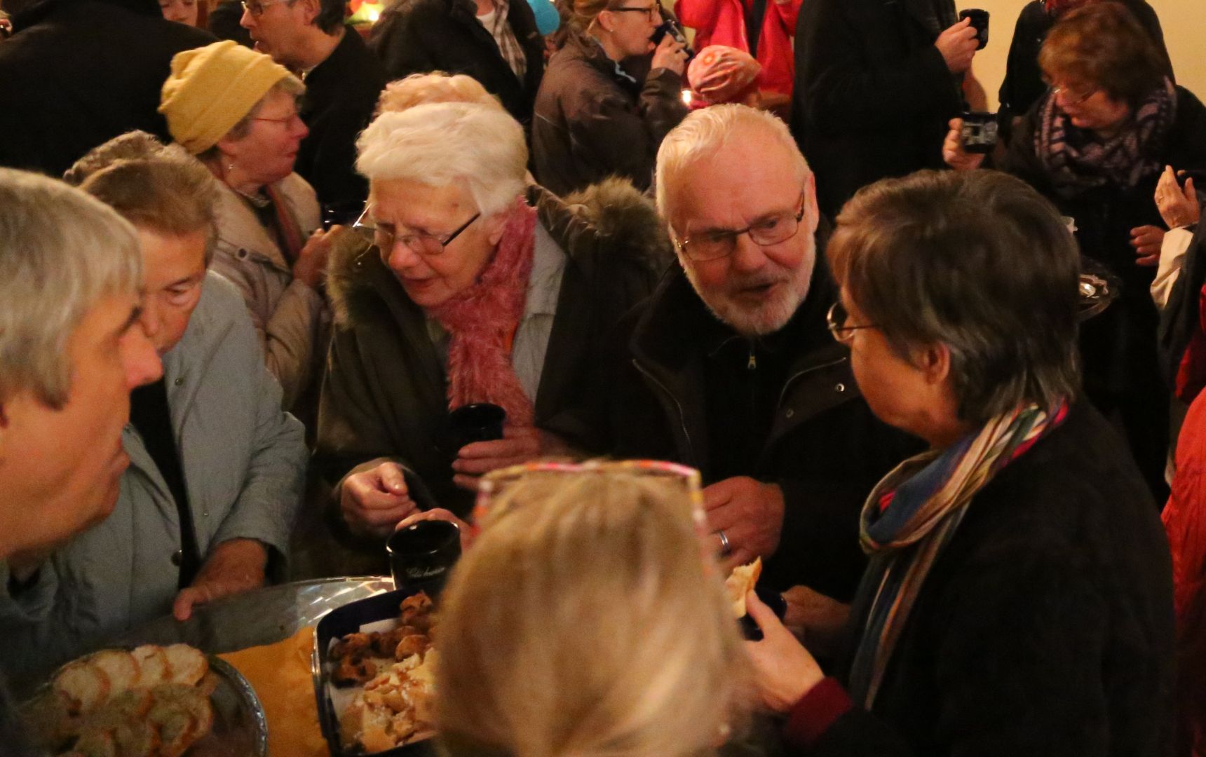 Lichtergottesdienst zum 1. Advent in der St. Franziskuskirche