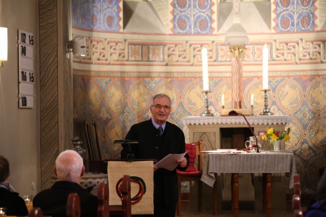 Lesung mit Klaus-Dieter Makarowski in der St. Franziskuskirche