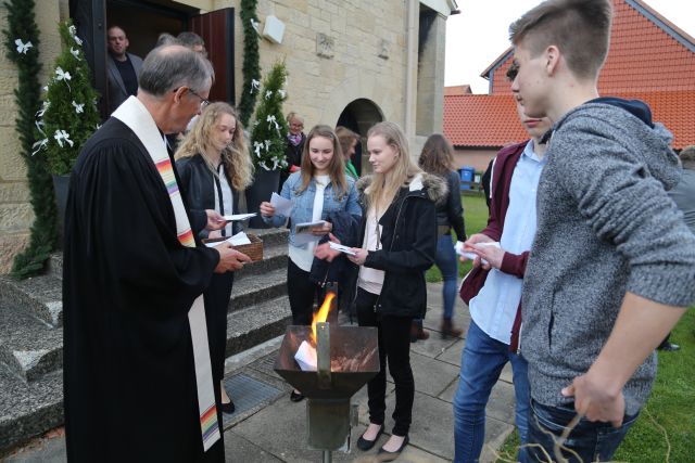 Beichtgottesdienst zur Konfirmation in der St. Franziskuskirche