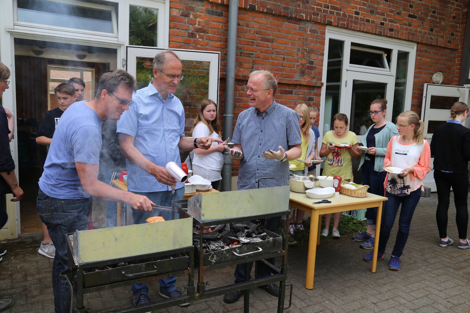 Konfirmanden besuchen die Lobetalarbeit e.V. in Altencelle