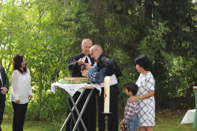 Freiluftgottesdienst zum Dorffest in Weenzen