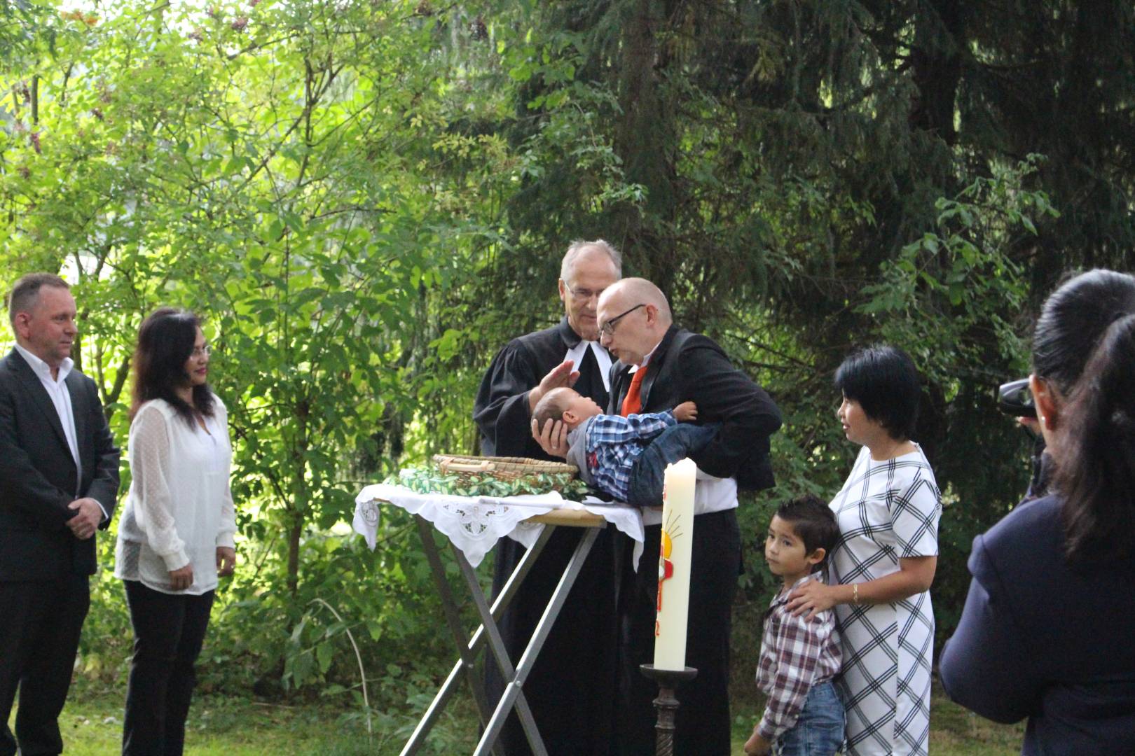 Freiluftgottesdienst zum Dorffest in Weenzen