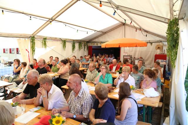 Gottesdienst zum Abschluss des Dorffestes in Fölziehausen.