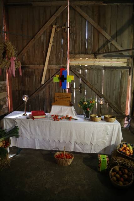 Ökumenisches Erntedankfest in Capellenhagen