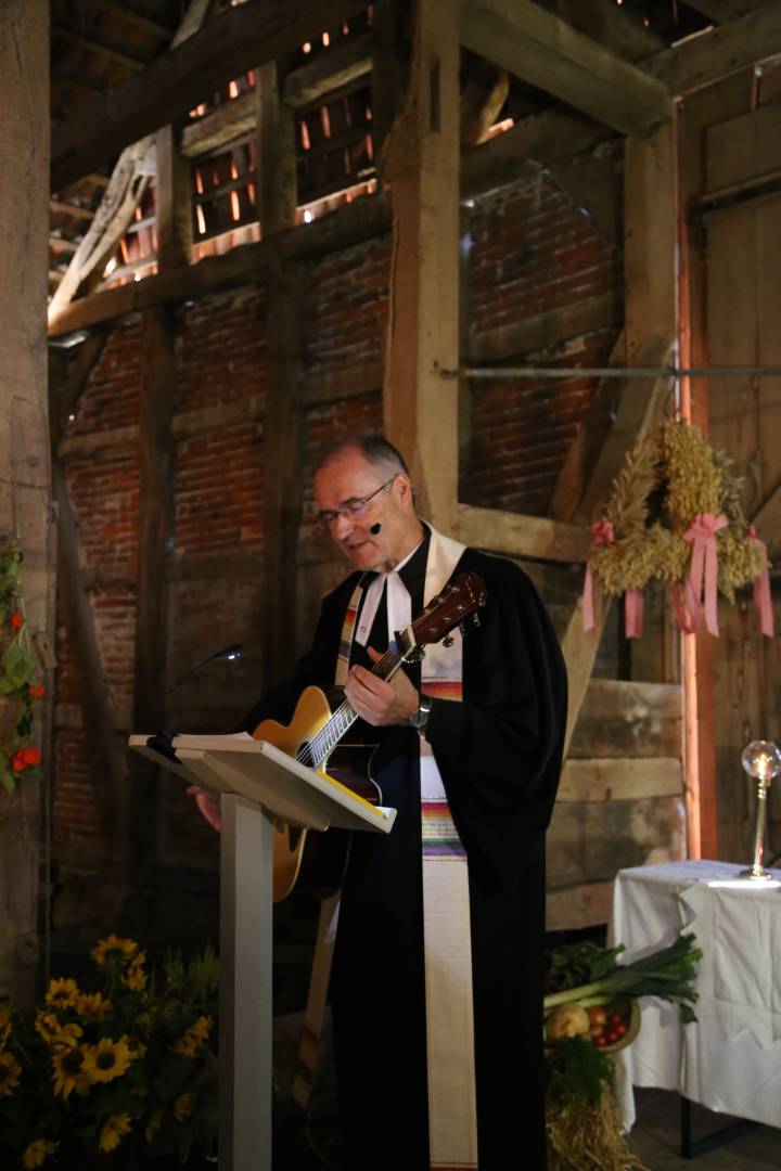 Ökumenisches Erntedankfest in Capellenhagen