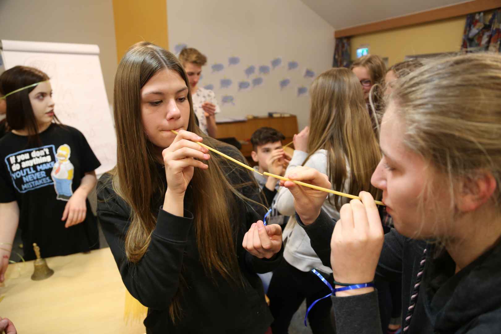 Vorbereitung des Vorstellungsgottesdienst der Konfirmanden in Krelingen