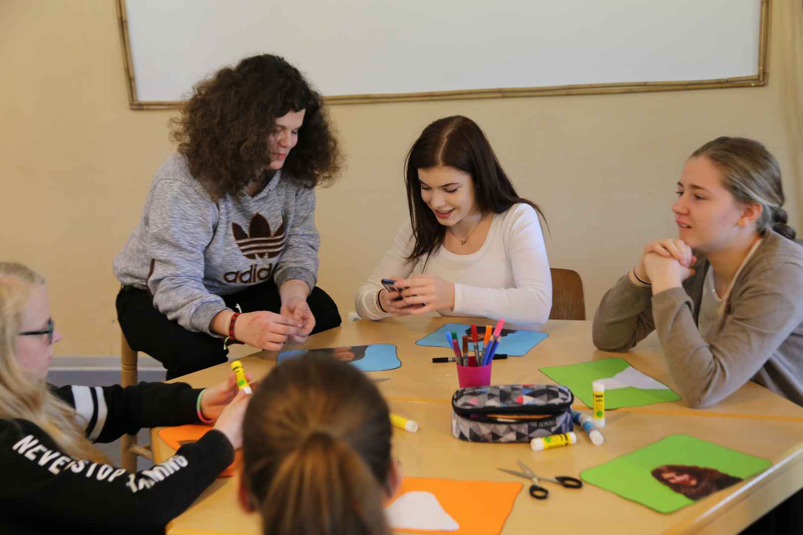 Vorbereitung des Vorstellungsgottesdienst der Konfirmanden in Krelingen