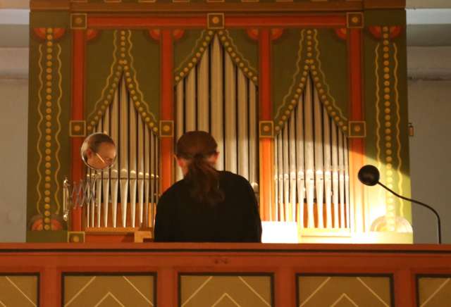 Tischabendmahl am Gründonnerstag in der St. Franziskuskirche