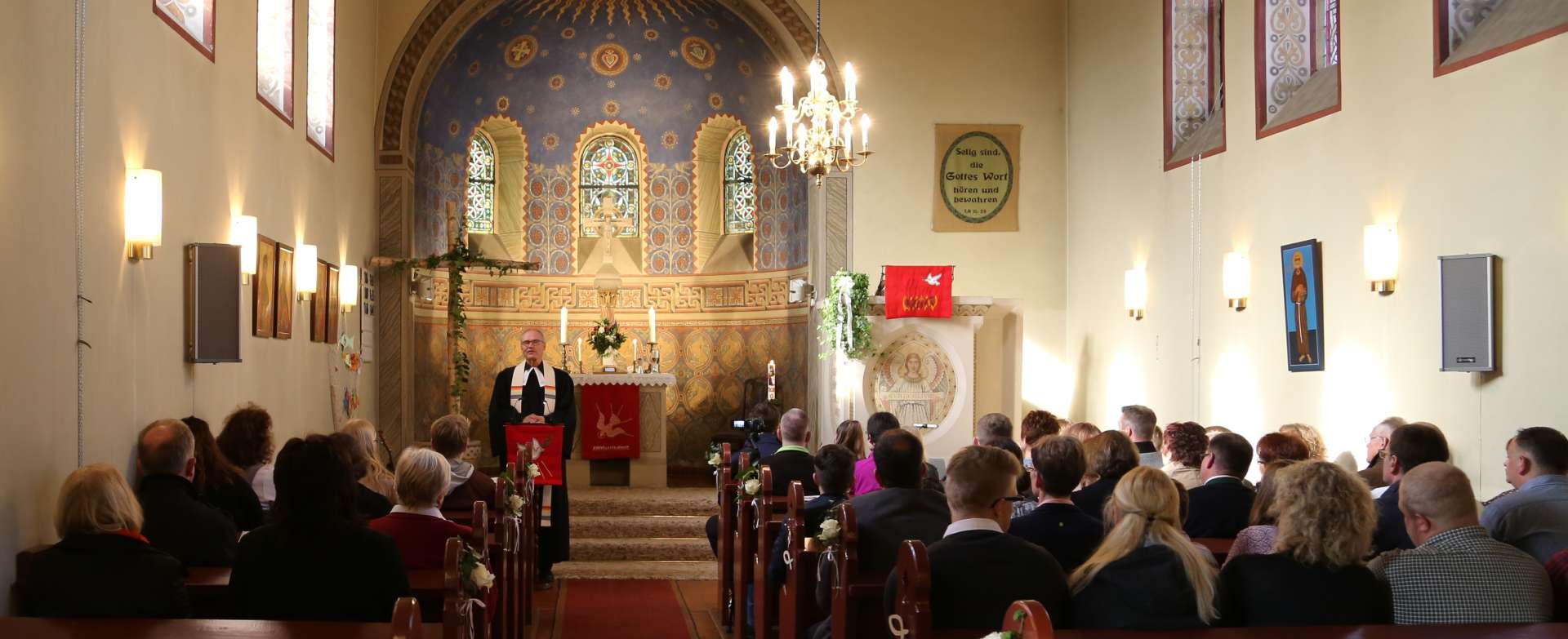 Beichtgottesdienst zur Konfirmation in der St. Franziskuskirche