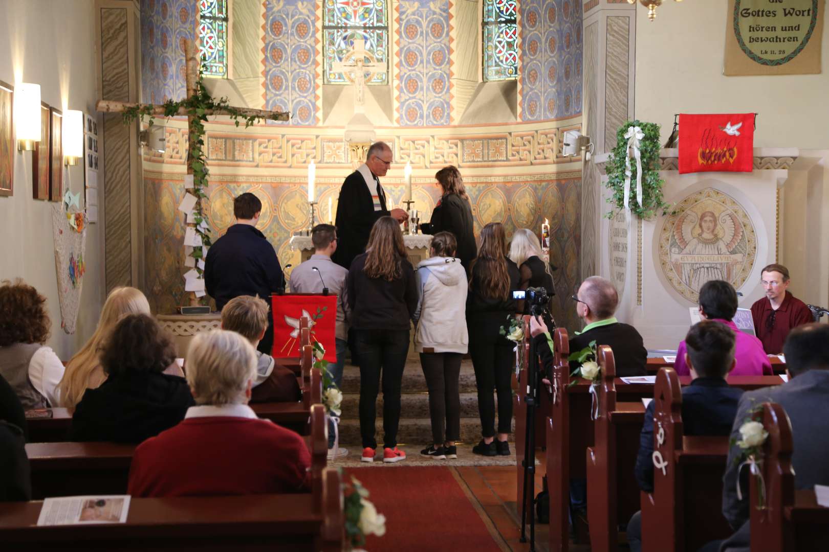 Beichtgottesdienst zur Konfirmation in der St. Franziskuskirche