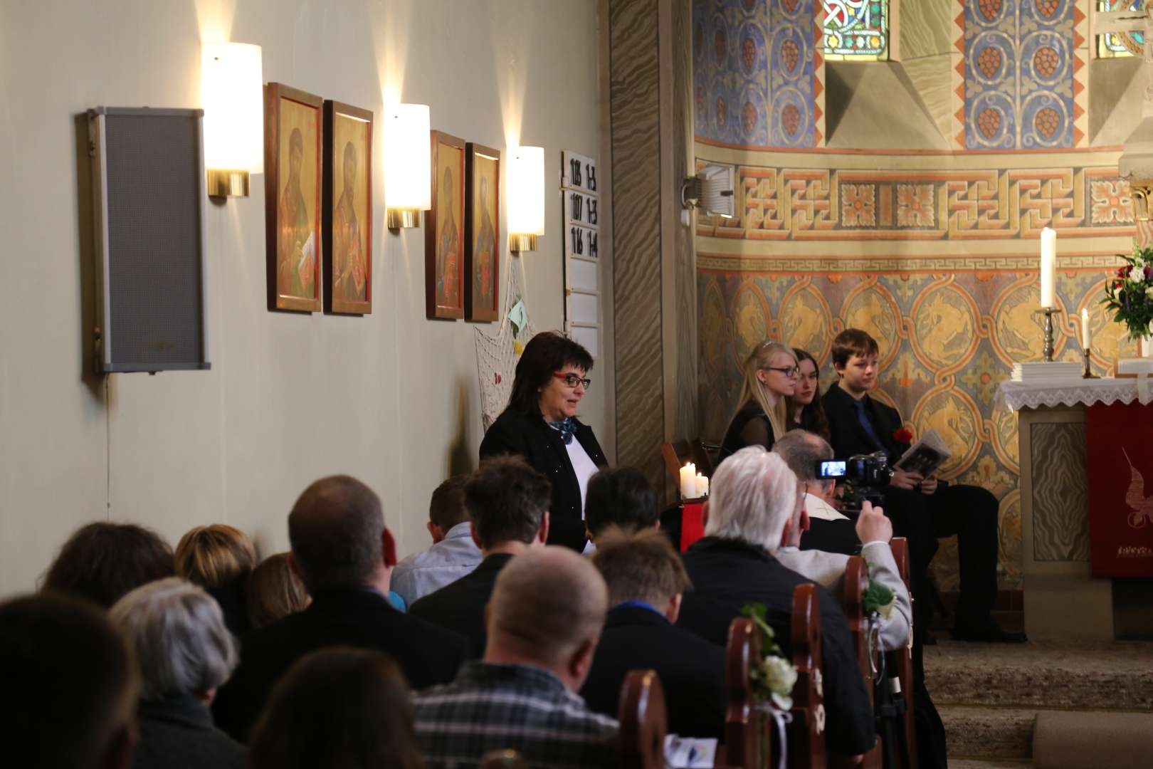 Konfirmation in der St. Franziskuskirche (ausführlich)