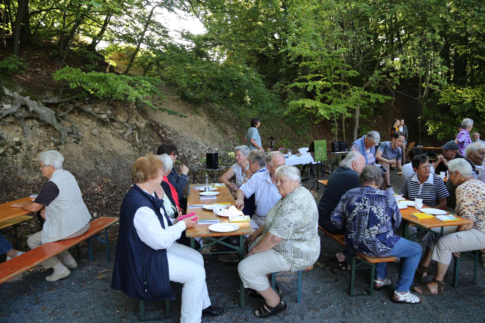 Mittsommergottesdienst am Leineberglandbalkon