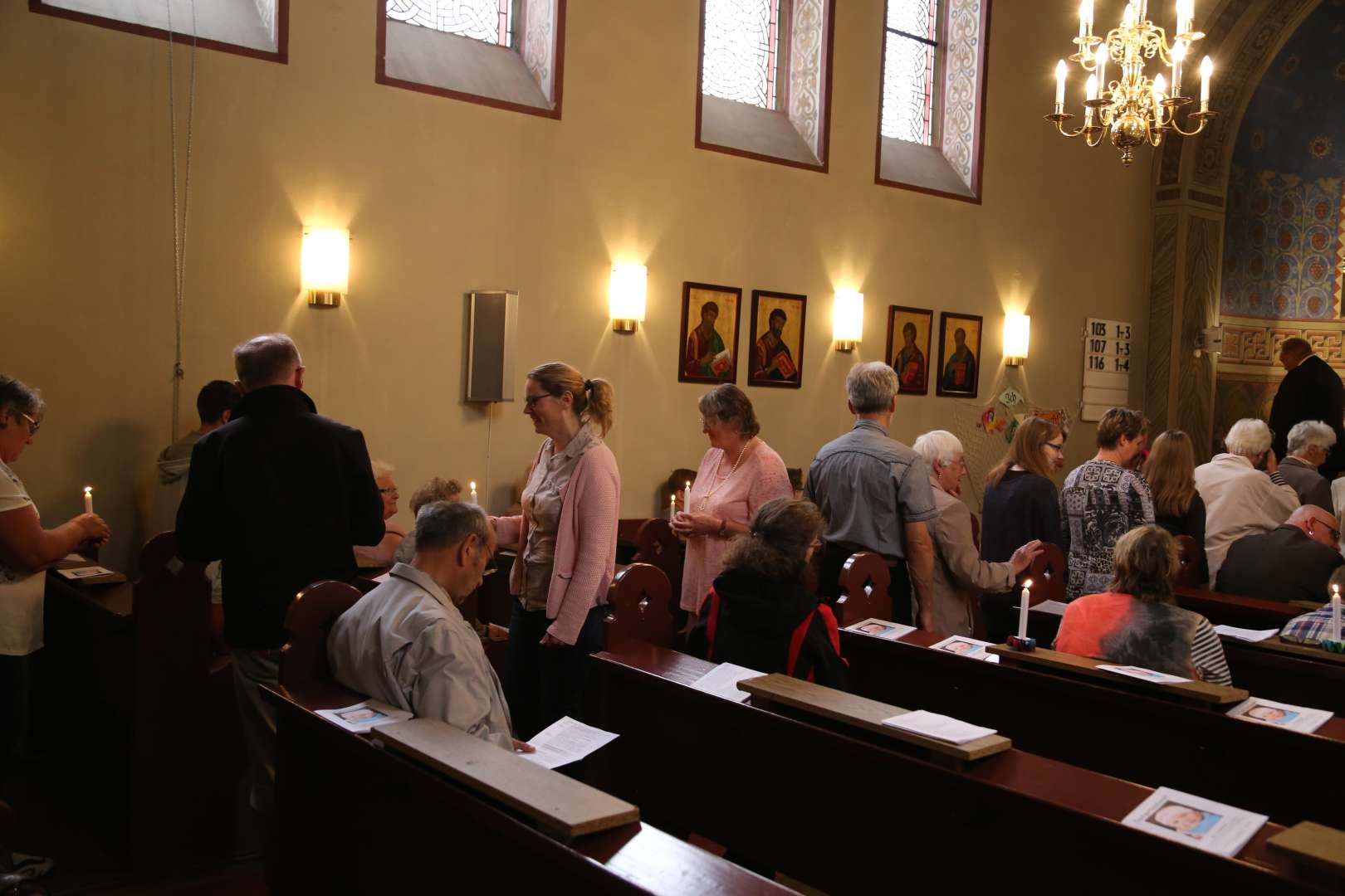 Tauferinnerung mit Taufe von Mia Hauptmann in der Sommerkirche in Coppengrave