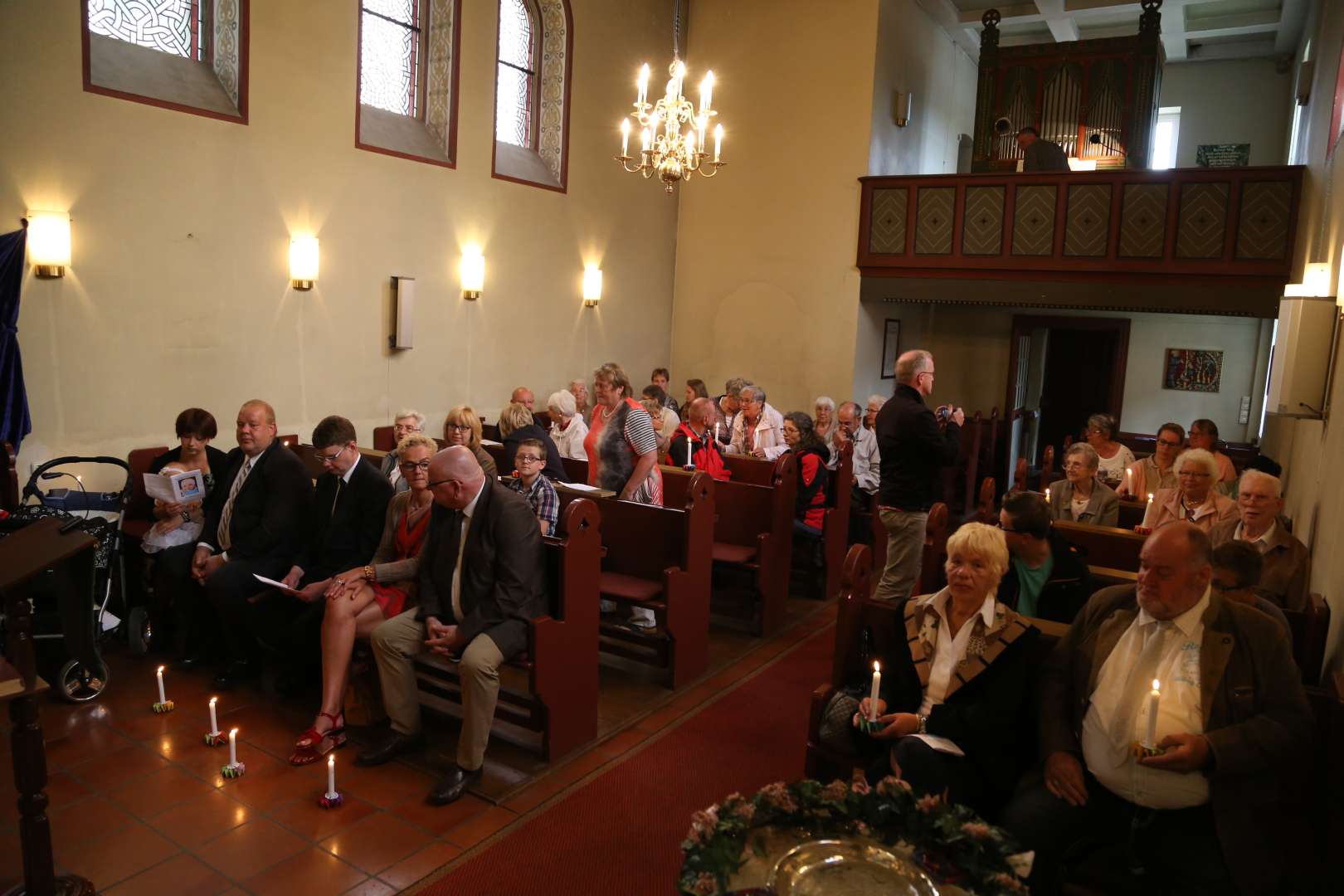 Tauferinnerung mit Taufe von Mia Hauptmann in der Sommerkirche in Coppengrave