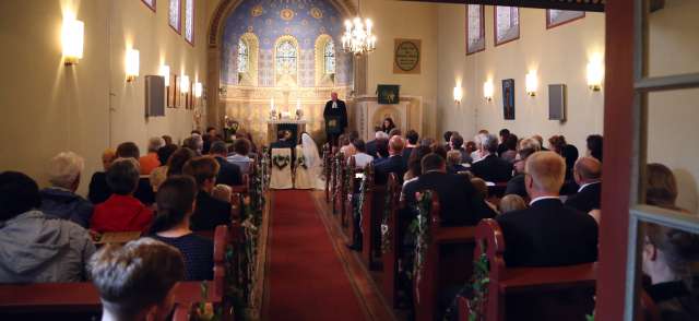 Traugottesdienst von Stefanie Schreiber und Dr. Oliver Merka in der St. Franziskuskirche zu Coppengrave am 5.8.2017