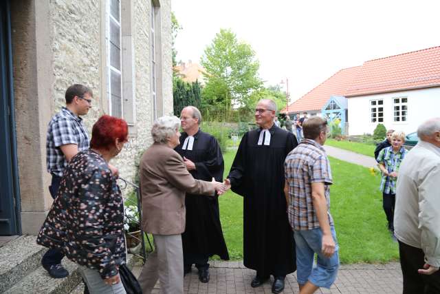 Begrüßung der Vorkonfirmanden, Einführung der Pastoren, Sommerfest